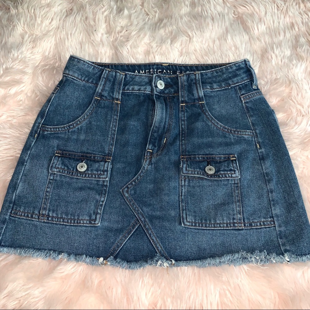 American Eagle jean skirt with pockets